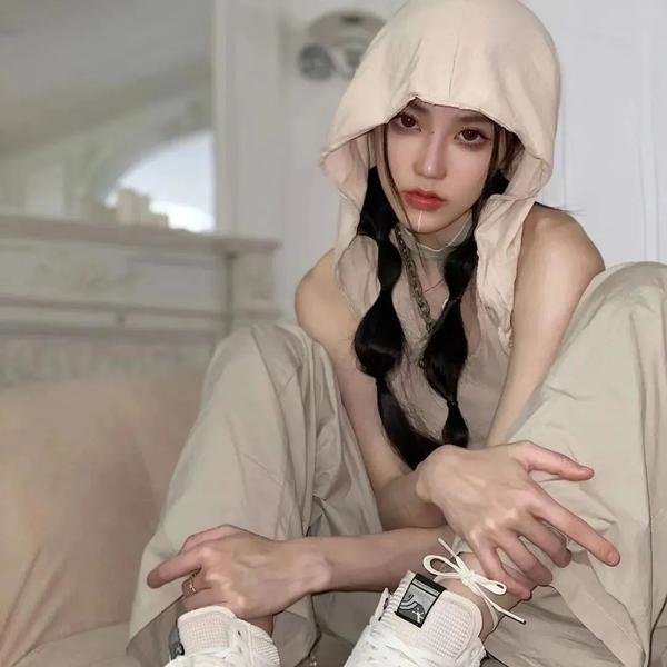 兰闺飞凤